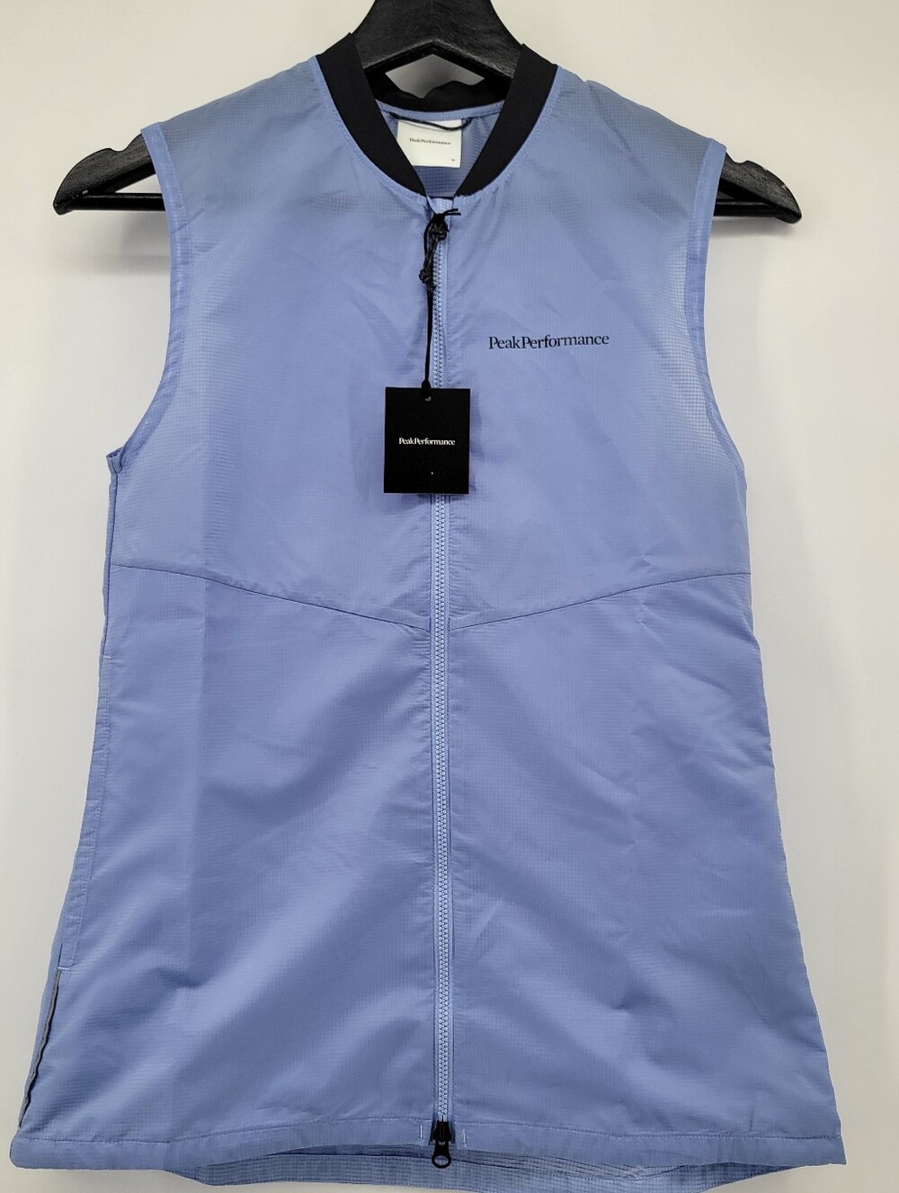 Peak Performance Lightweight Wind Lavender Blue Zip Front Vest Size XS